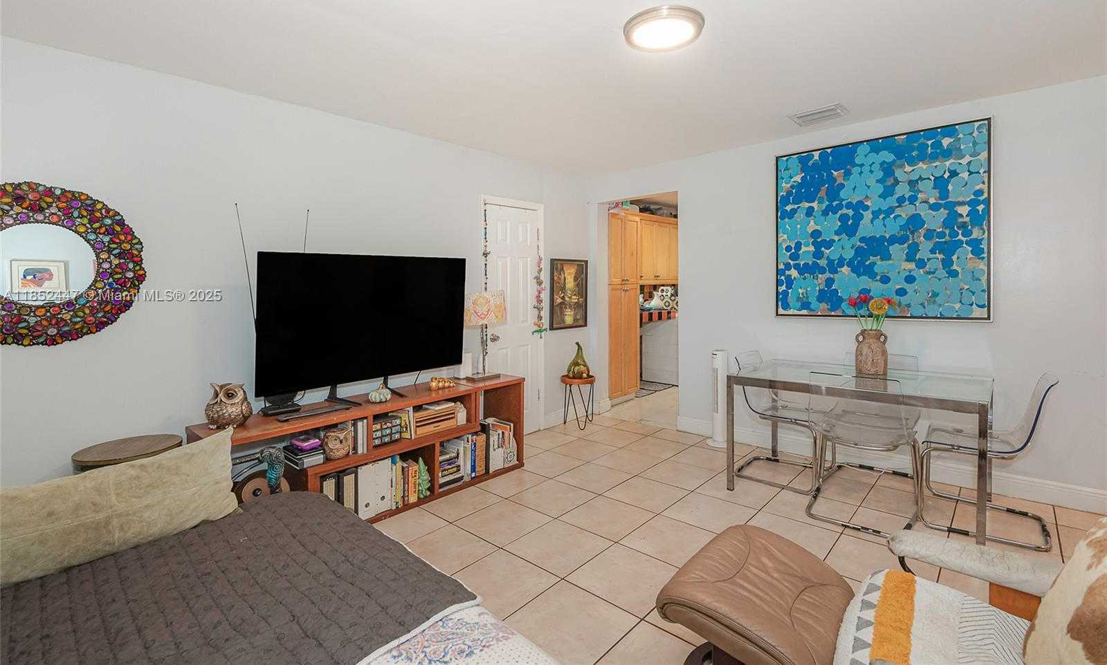 Small Image of 1521 NORTH EAST 131ST ST, North Miami Number 22