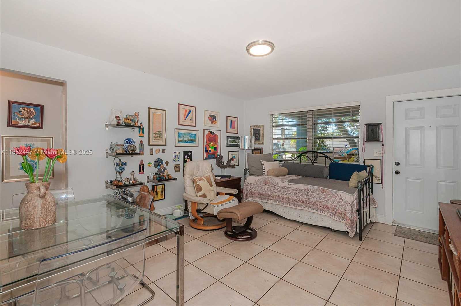 Small Image of 1521 NORTH EAST 131ST ST, North Miami Number 23