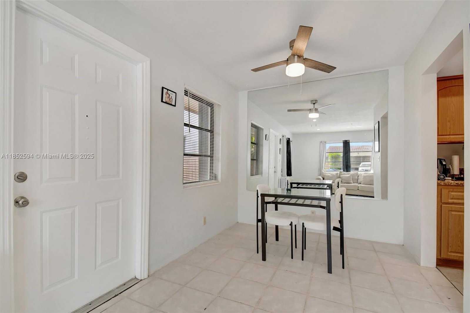 Small Image of 1213 SOUTH EAST 1ST ST, Fort Lauderdale Number 16