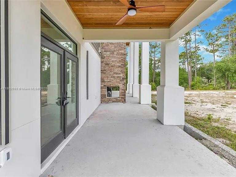 Small Image of 19925 SOUTH QUINELLA STREET, Orlando Number 21