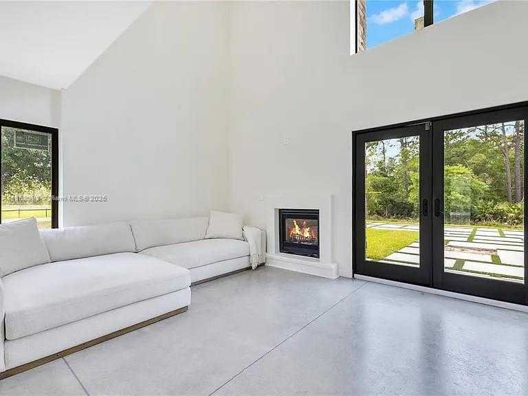 Small Image of 19925 SOUTH QUINELLA STREET, Orlando Number 27