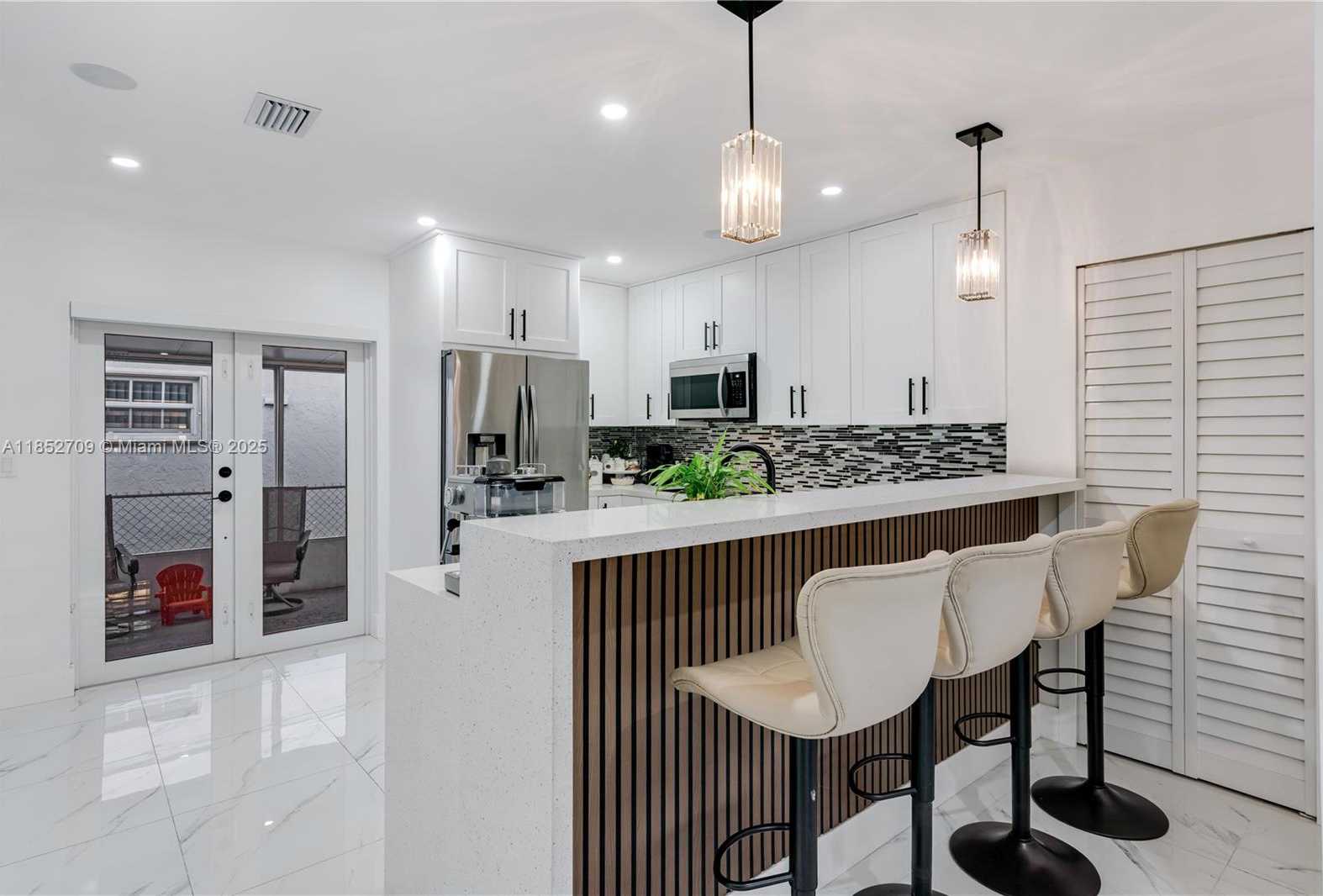Small Image of 9311 SOUTH WEST 37TH ST #3, Miami Number 16