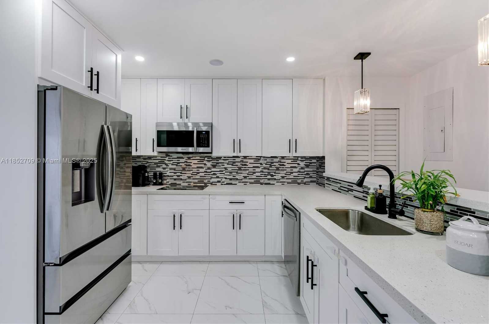 Small Image of 9311 SOUTH WEST 37TH ST #3, Miami Number 17