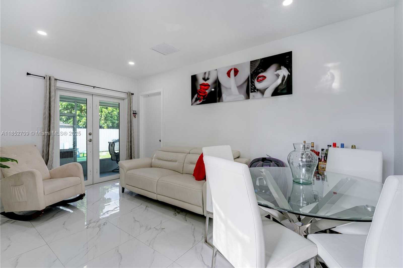 Small Image of 9311 SOUTH WEST 37TH ST #3, Miami Number 23