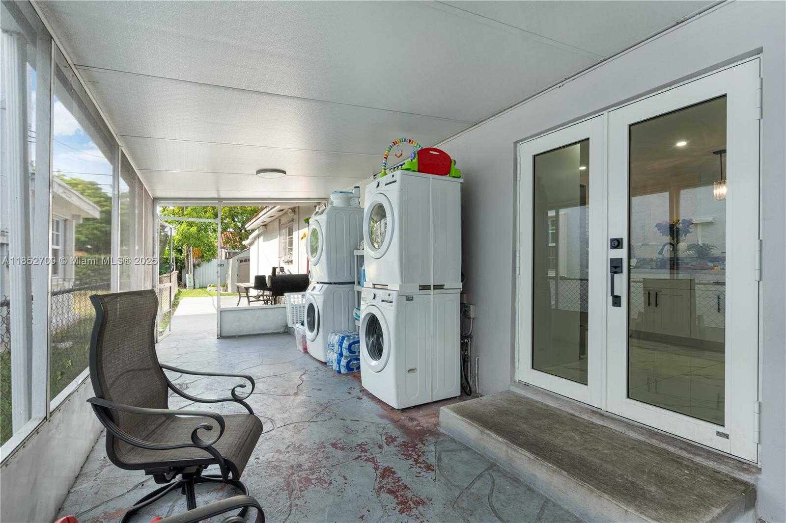 Small Image of 9311 SOUTH WEST 37TH ST #3, Miami Number 28