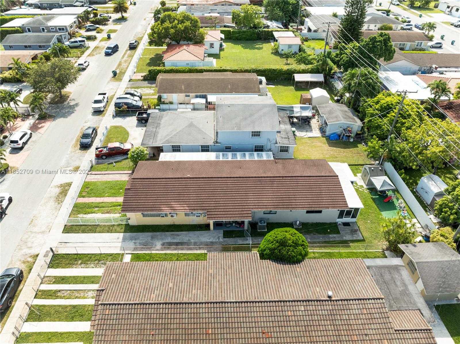 Small Image of 9311 SOUTH WEST 37TH ST #3, Miami Number 36