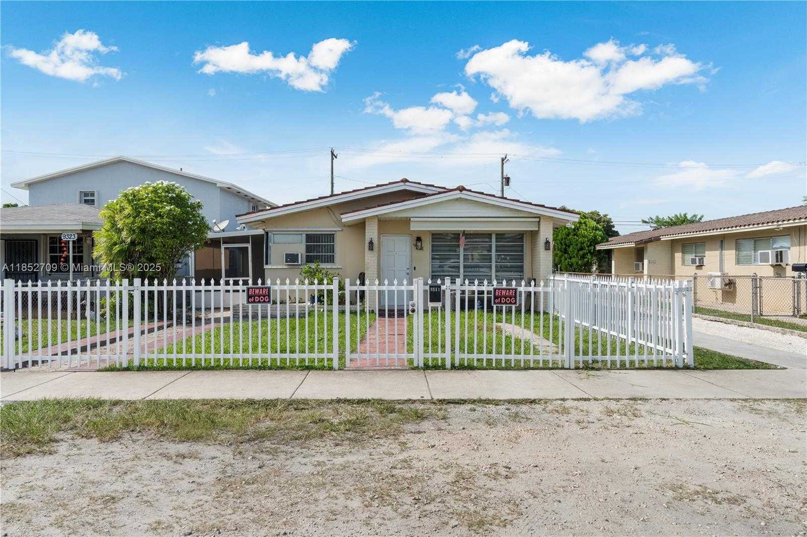 Small Image of 9311 SOUTH WEST 37TH ST #3, Miami Number 39