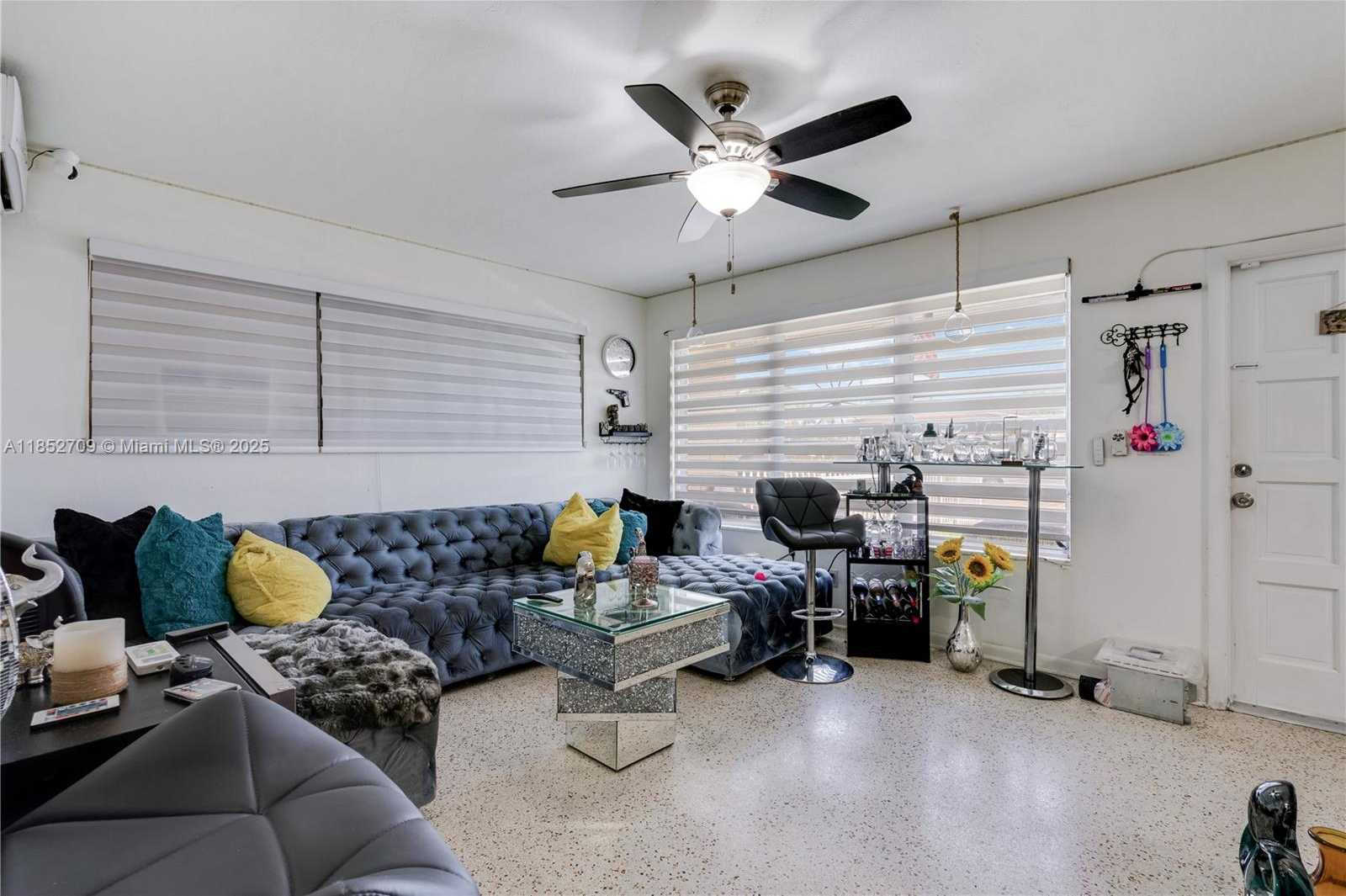 Small Image of 9311 SOUTH WEST 37TH ST #3, Miami Number 7