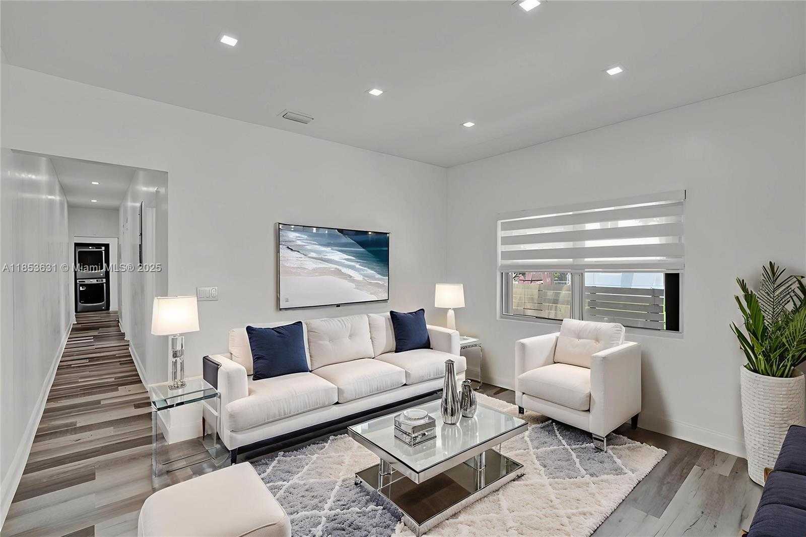 Small Image of 2135 SOUTH WEST 4TH STREET, Miami Number 10