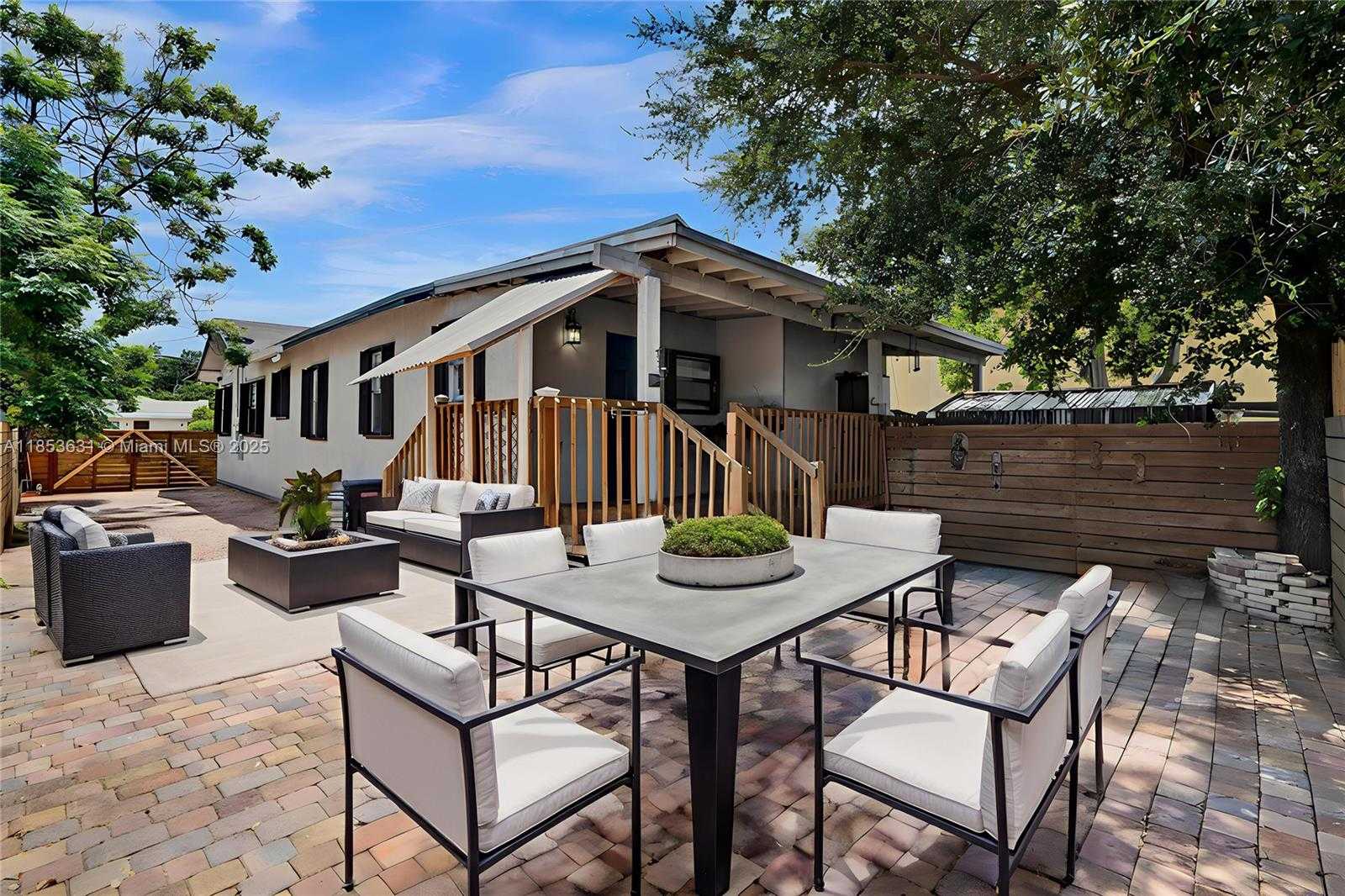 Small Image of 2135 SOUTH WEST 4TH STREET, Miami Number 20