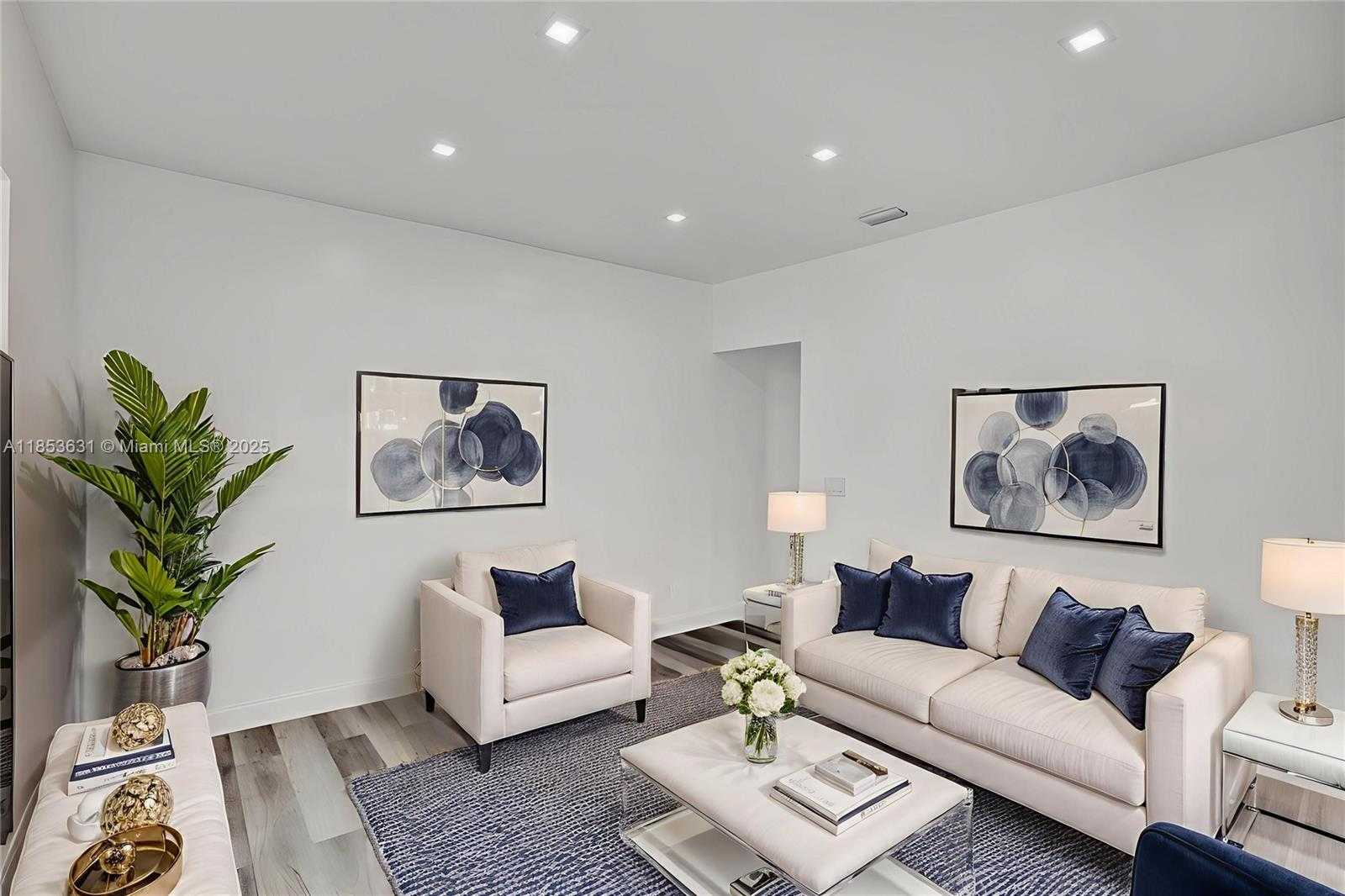 Small Image of 2135 SOUTH WEST 4TH STREET, Miami Number 8
