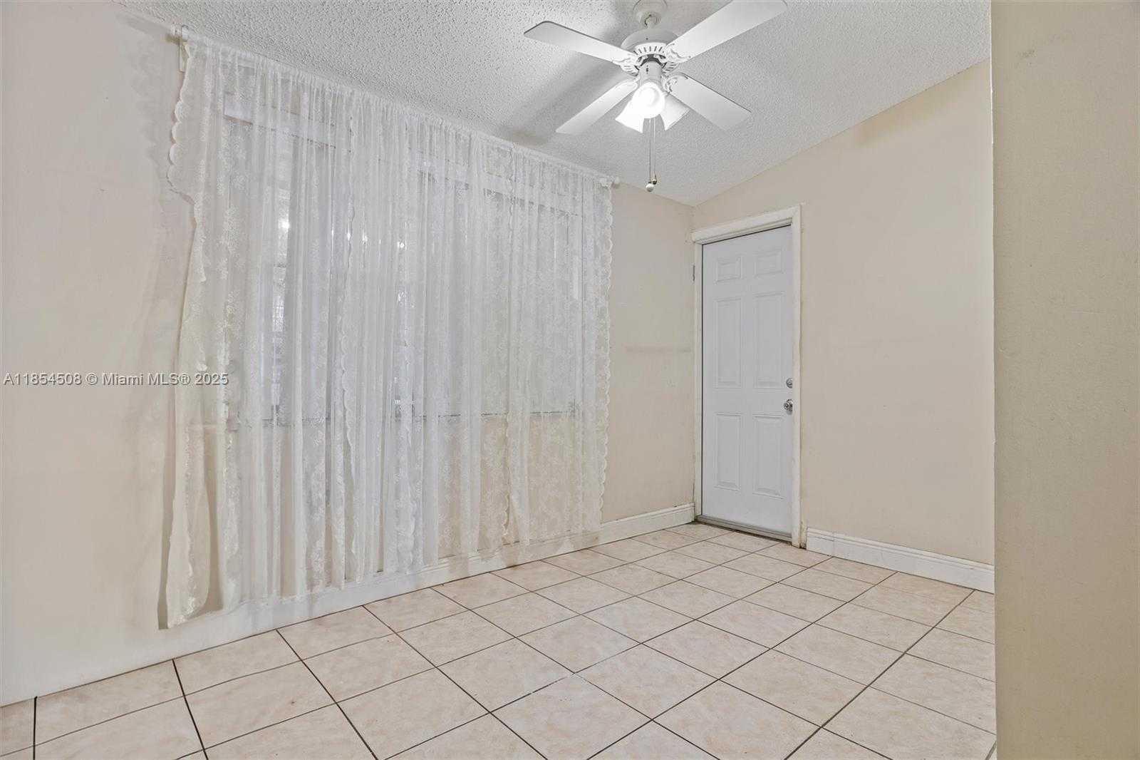 Small Image of 1701 SOUTH WEST 21ST ST #2, Miami Number 10