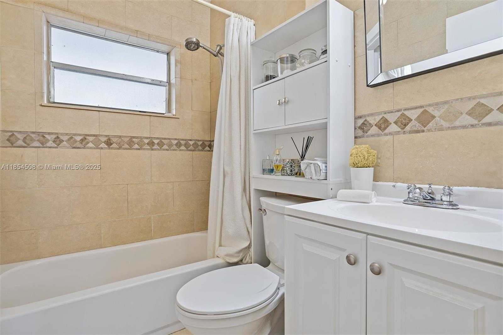 Small Image of 1701 SOUTH WEST 21ST ST #2, Miami Number 25