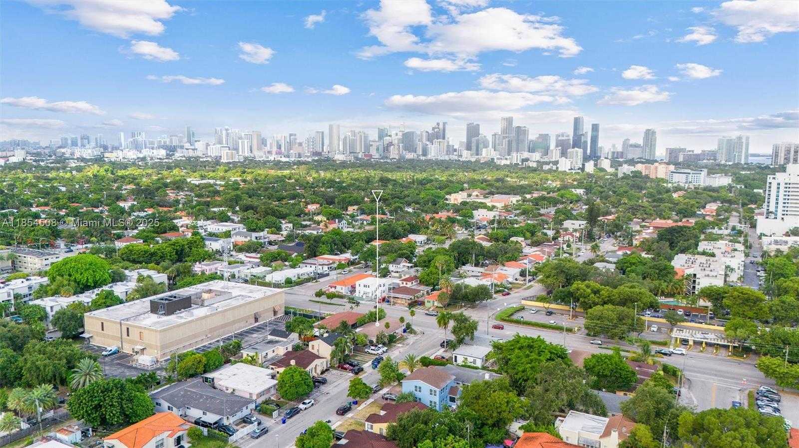 Small Image of 1701 SOUTH WEST 21ST ST #2, Miami Number 30