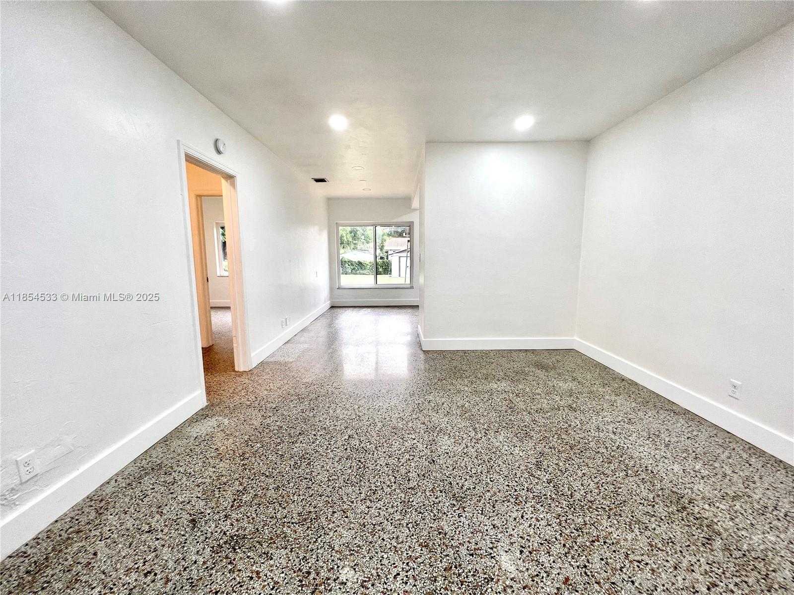 Small Image of 11020 NORTH EAST 10TH AVE, Biscayne Park Number 14