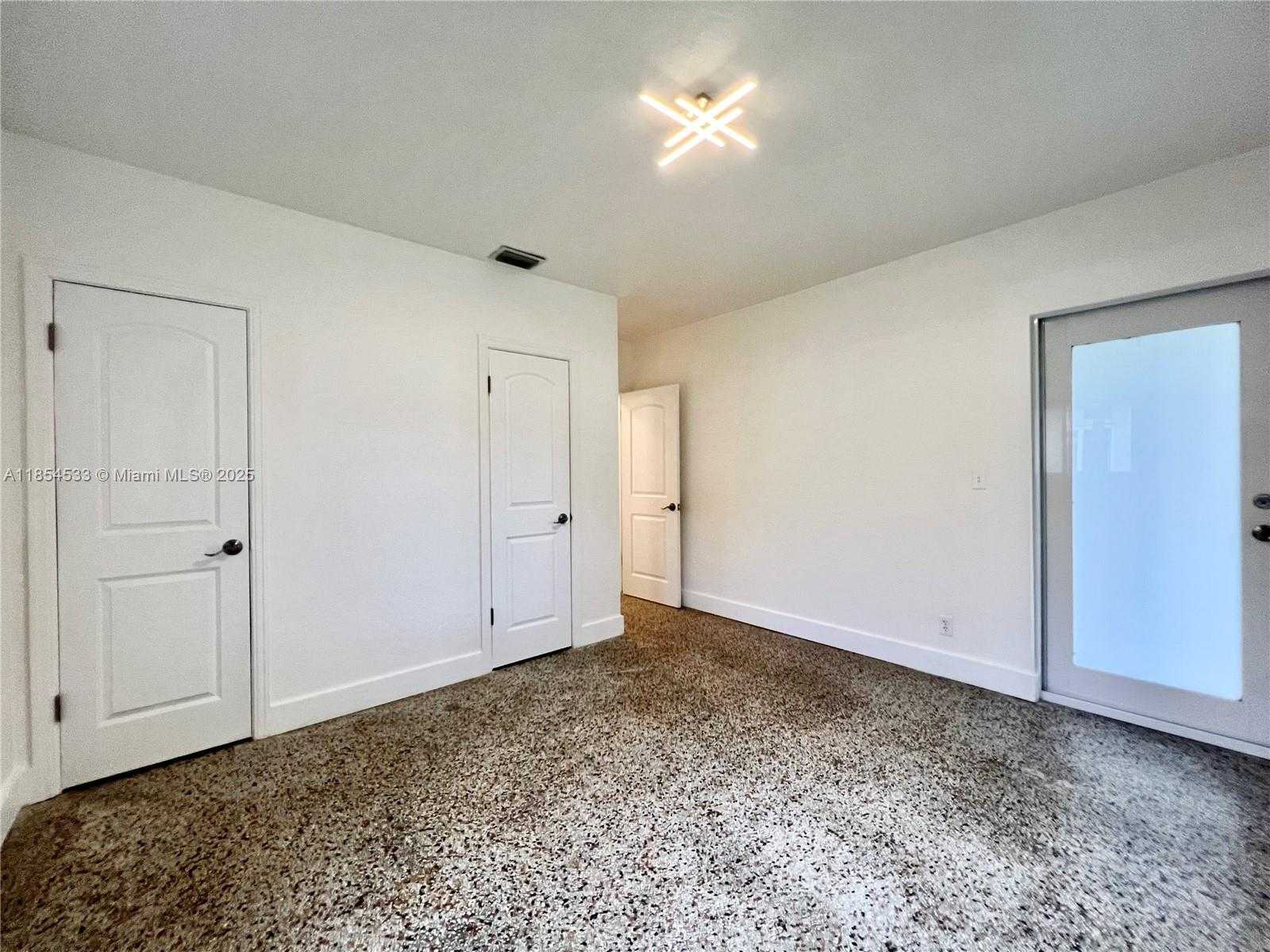 Small Image of 11020 NORTH EAST 10TH AVE, Biscayne Park Number 17