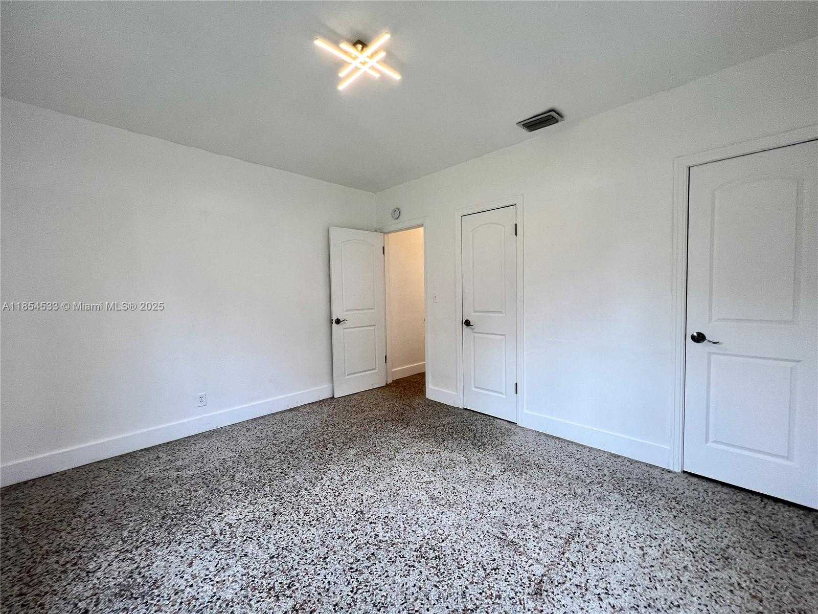 Small Image of 11020 NORTH EAST 10TH AVE, Biscayne Park Number 20