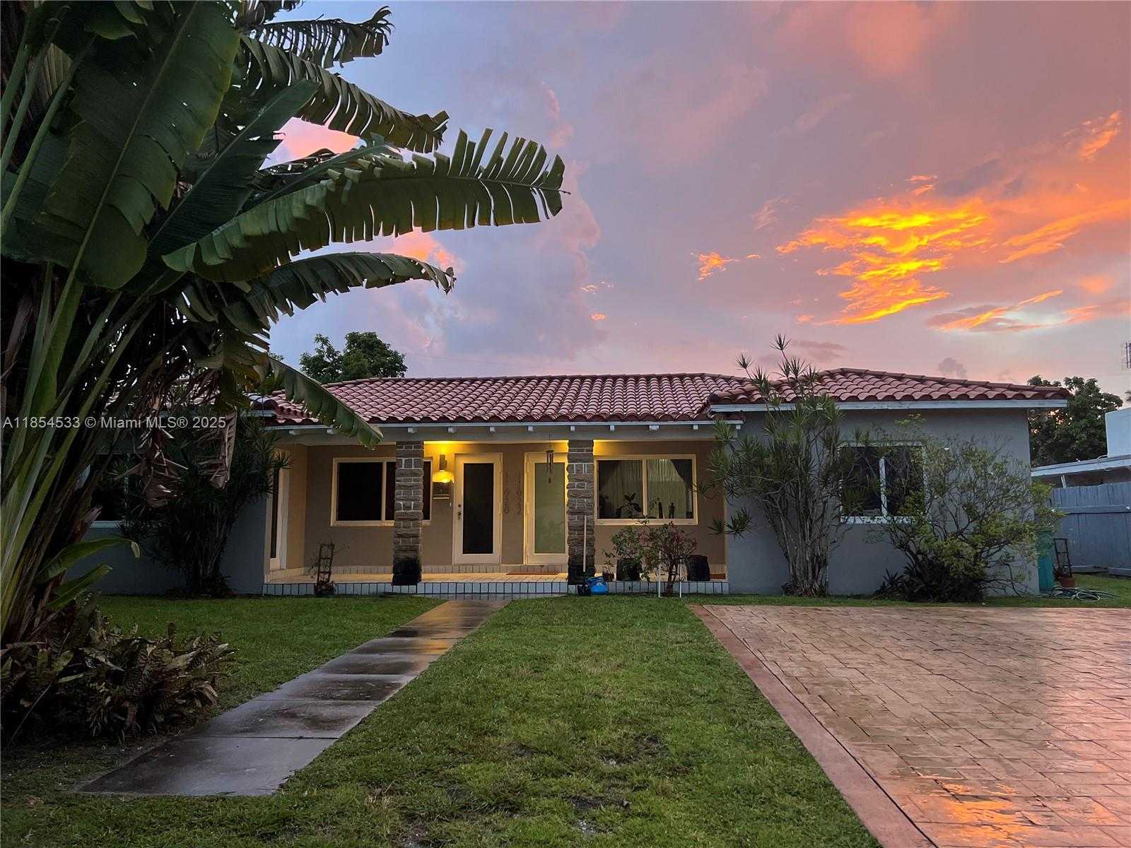 Small Image of 11020 NORTH EAST 10TH AVE, Biscayne Park Number 31