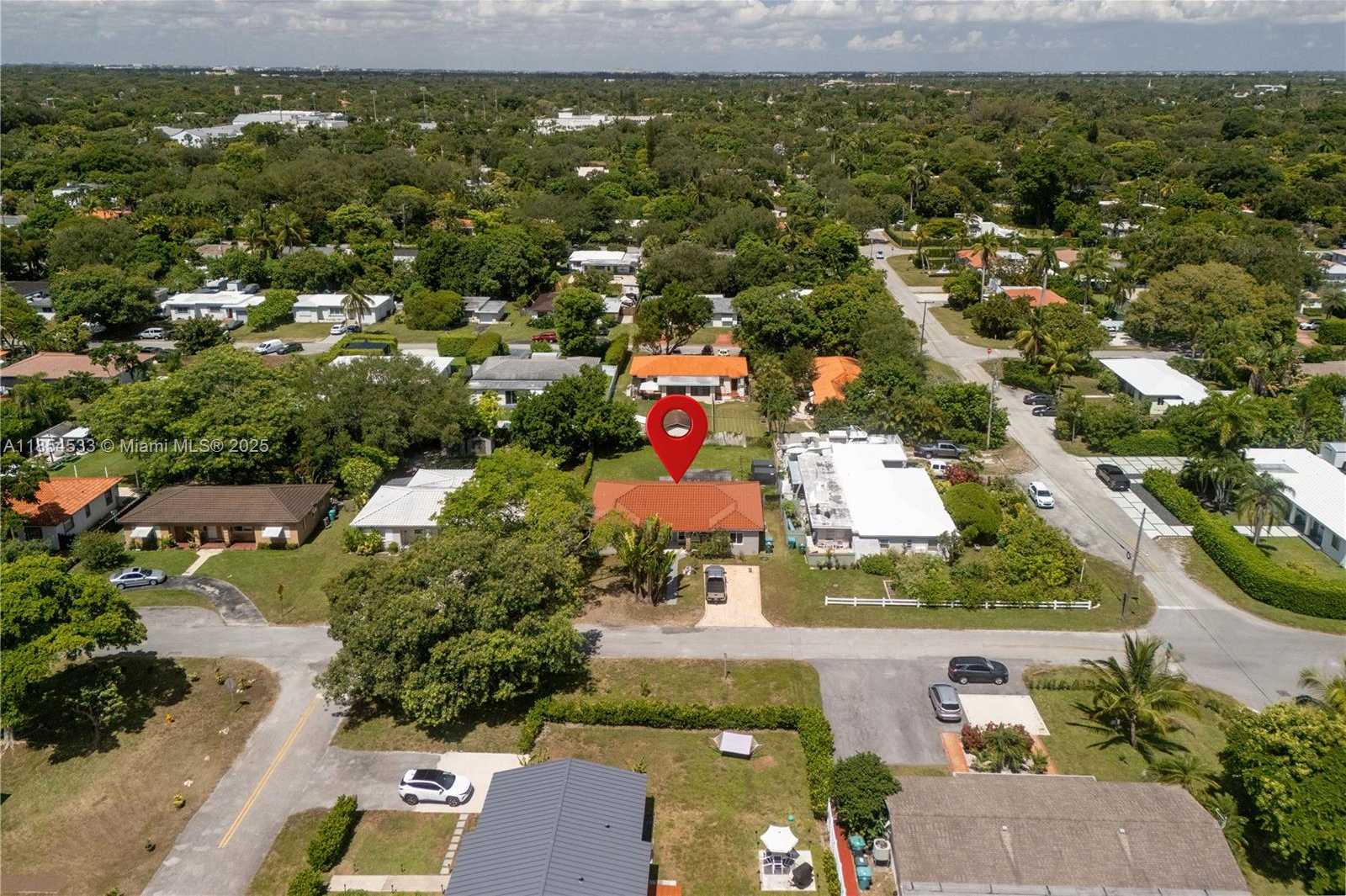 Small Image of 11020 NORTH EAST 10TH AVE, Biscayne Park Number 37
