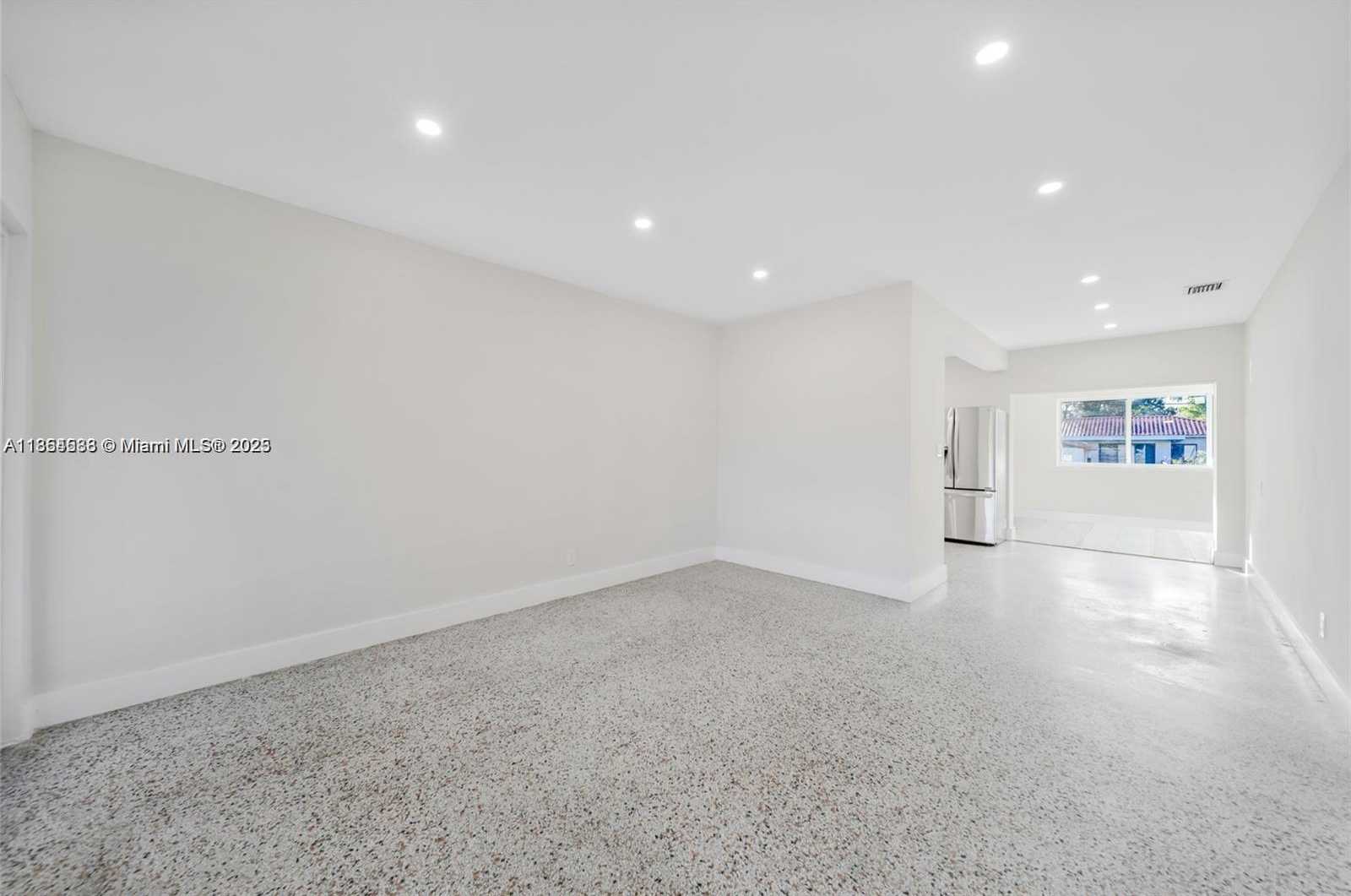 Small Image of 11020 NORTH EAST 10TH AVE, Biscayne Park Number 7