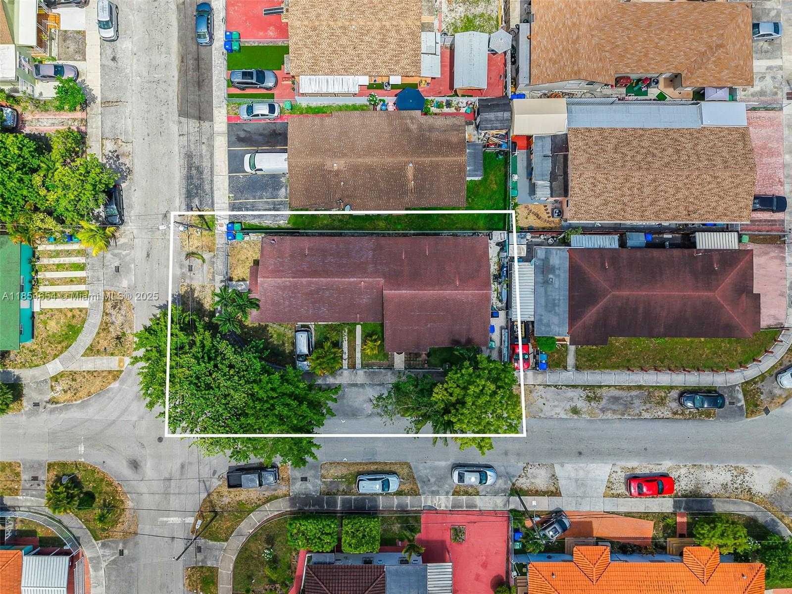 Small Image of 97 NORTH WEST 47TH CT #2, Miami Number 48