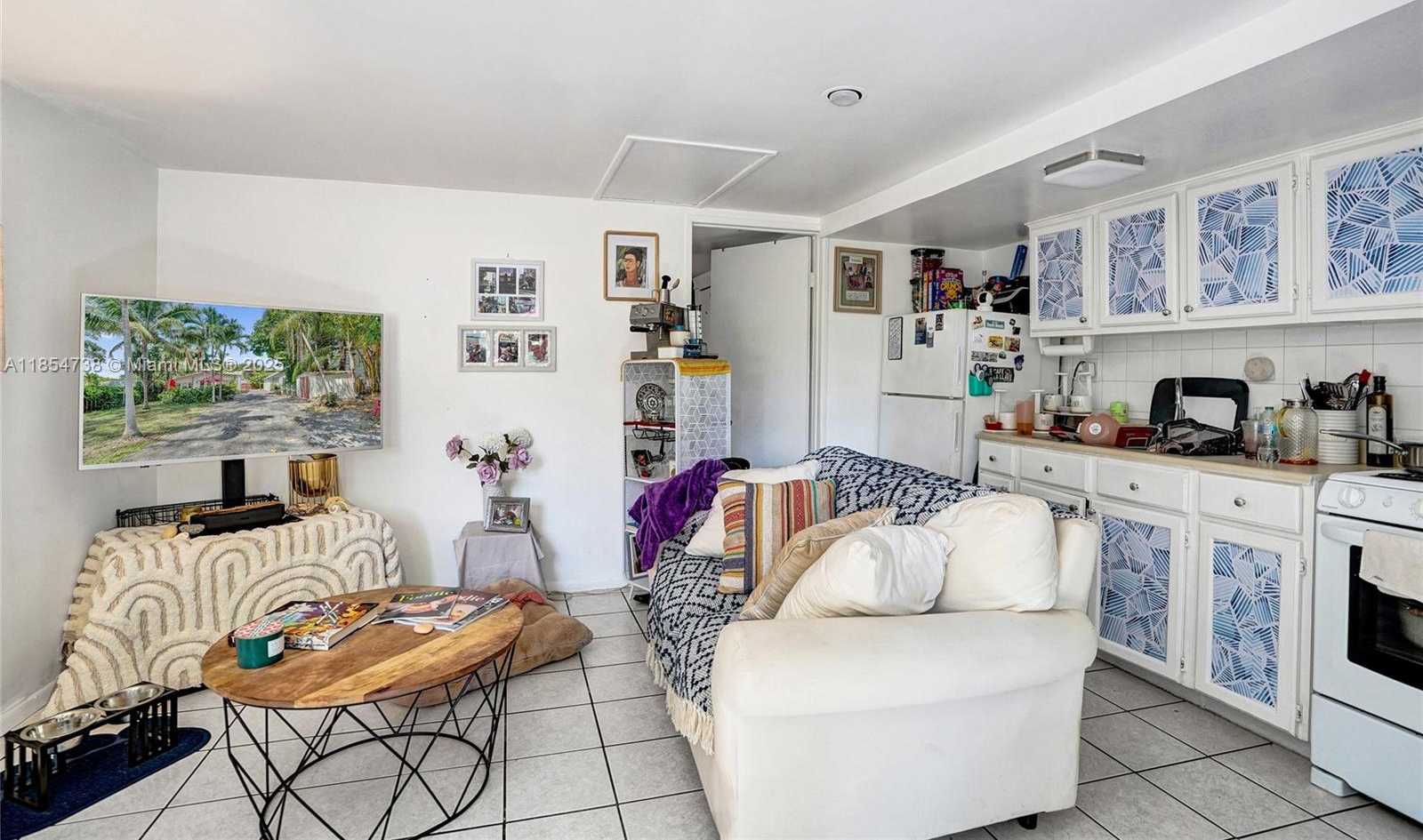 Small Image of 48 SOUTH WEST 14TH ST, Dania Beach Number 14