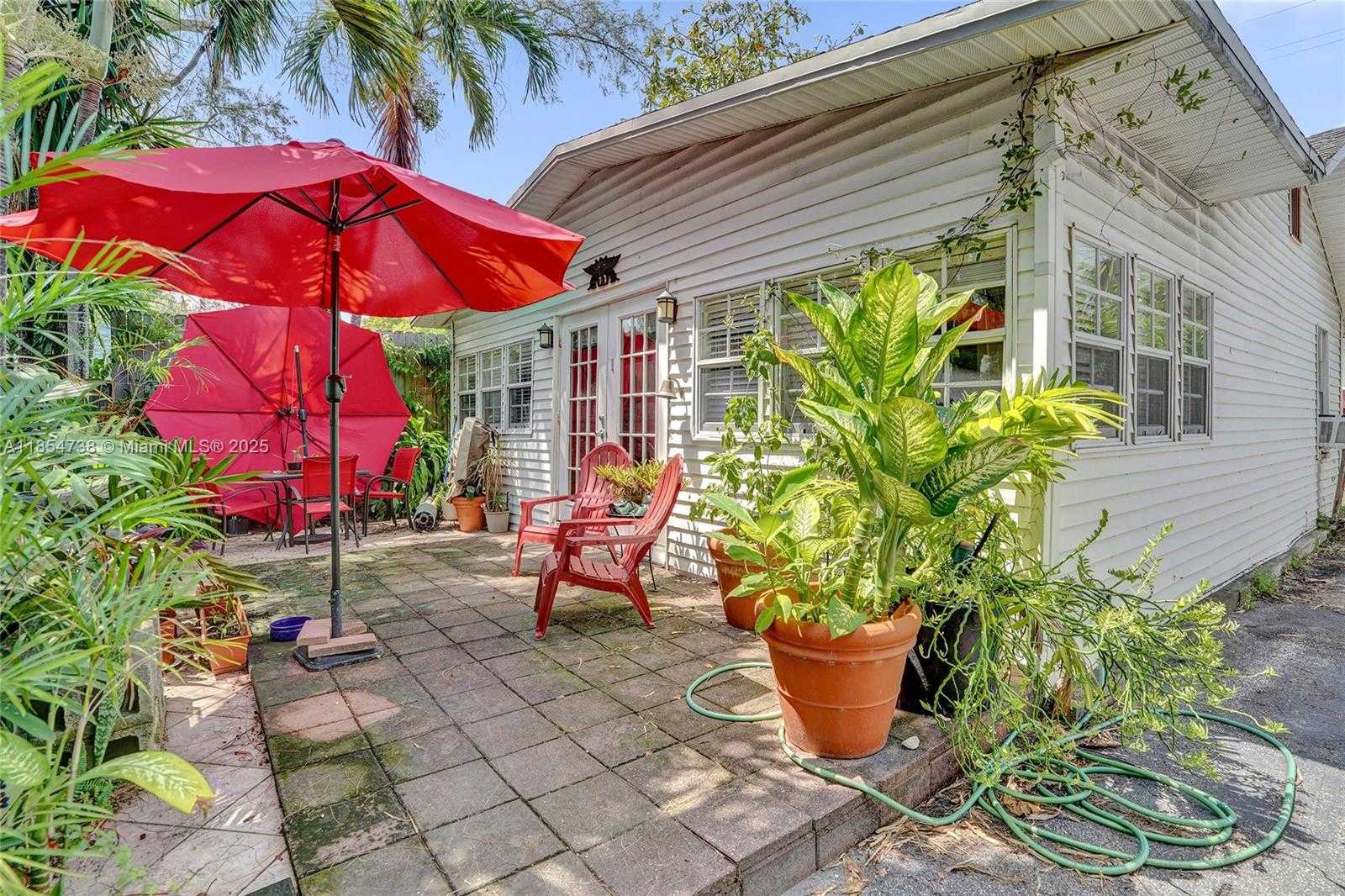 Small Image of 48 SOUTH WEST 14TH ST, Dania Beach Number 33