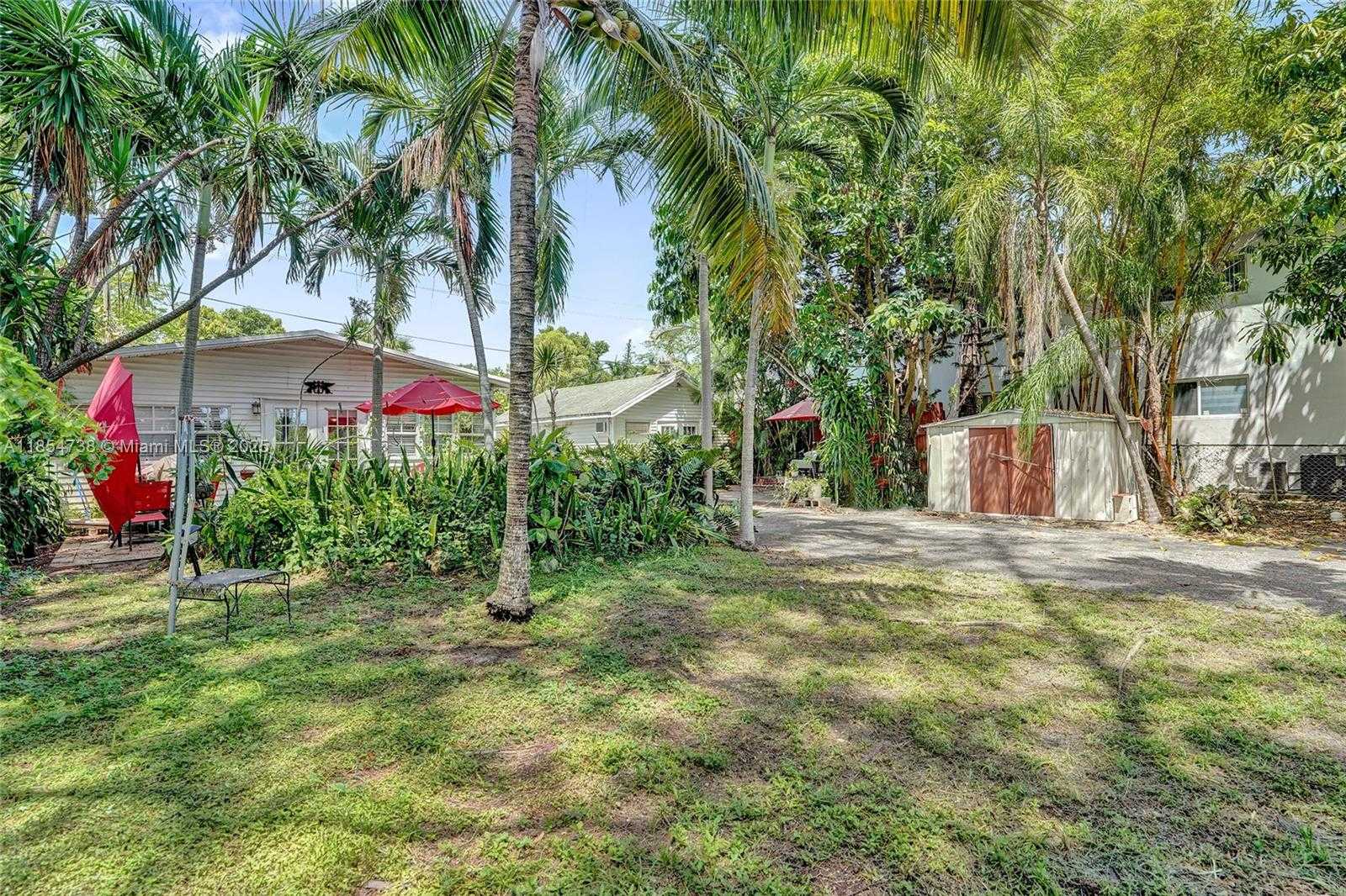 Small Image of 48 SOUTH WEST 14TH ST, Dania Beach Number 36