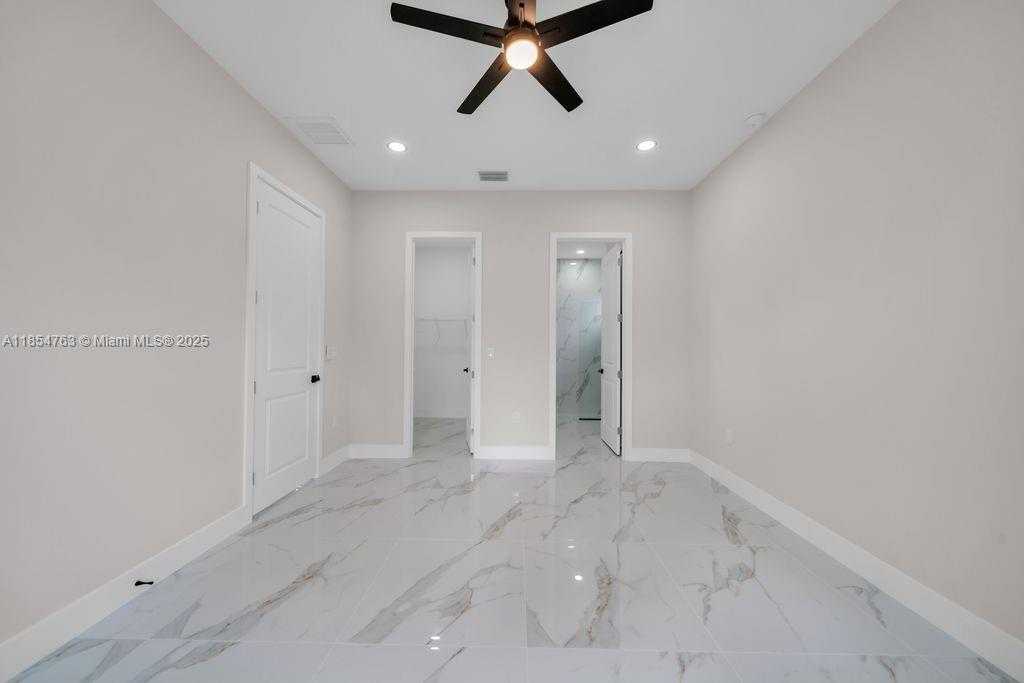 Small Image of 732 JACK AVE S, Lehigh Acres Number 10
