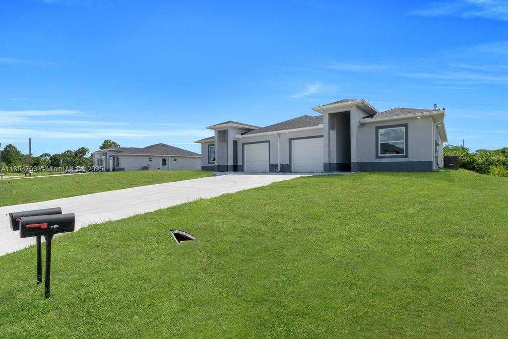 Small Image of 732 JACK AVE S, Lehigh Acres Number 46