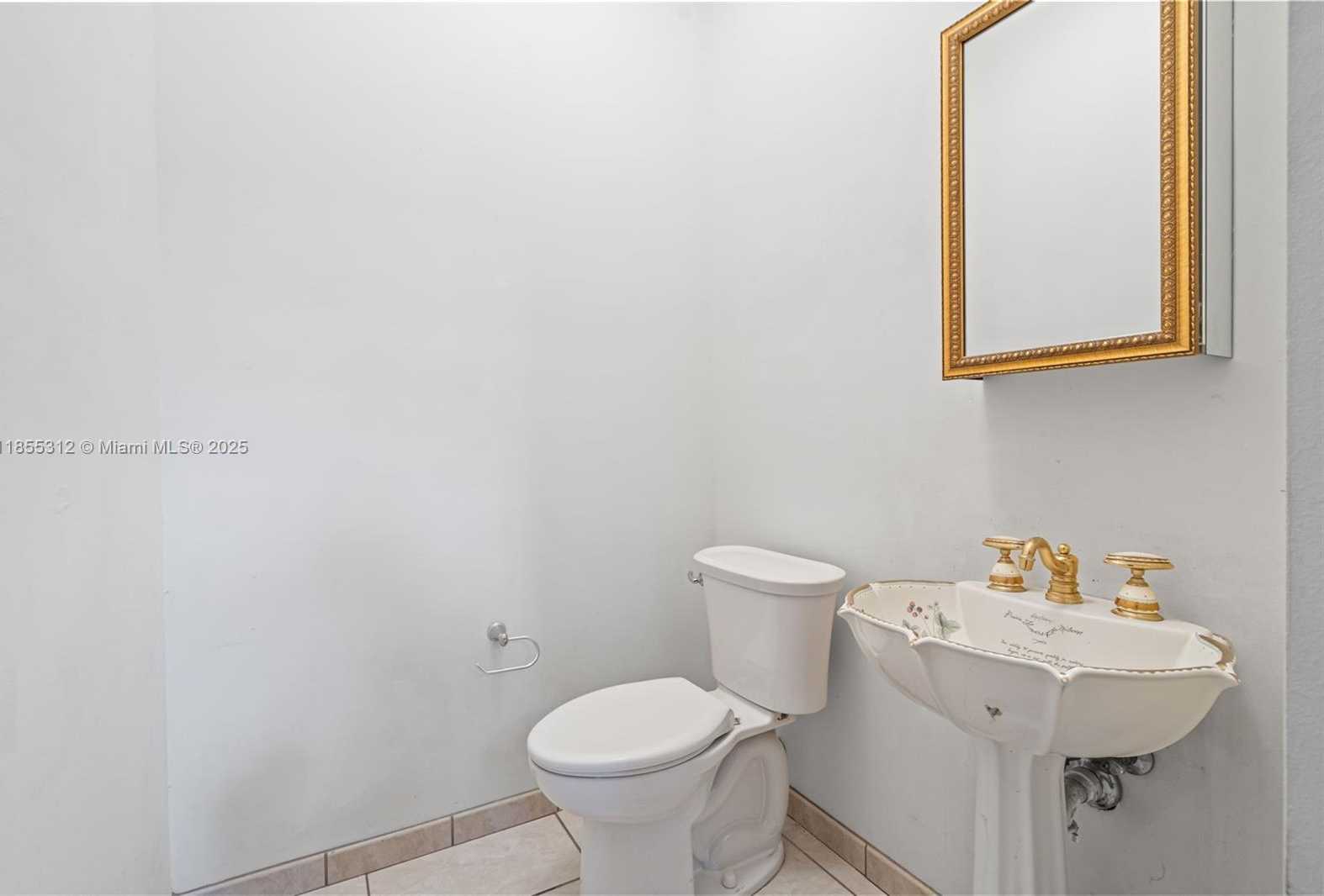 Small Image of 3411 SOUTH WEST 27TH ST, Miami Number 12