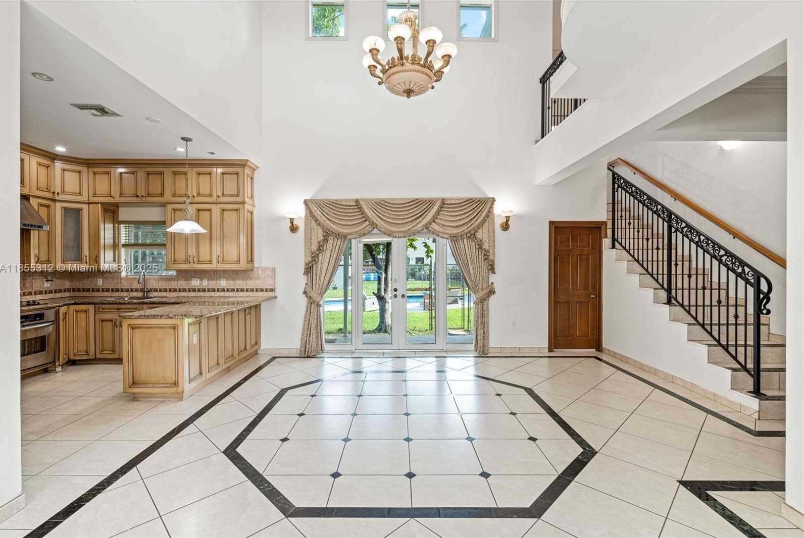 Small Image of 3411 SOUTH WEST 27TH ST, Miami Number 6
