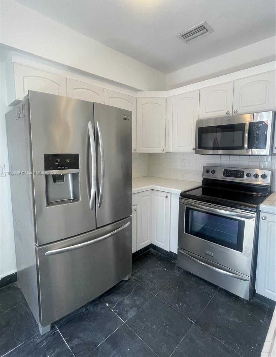 Small Image of 630 79TH ST, Miami Beach Number 20