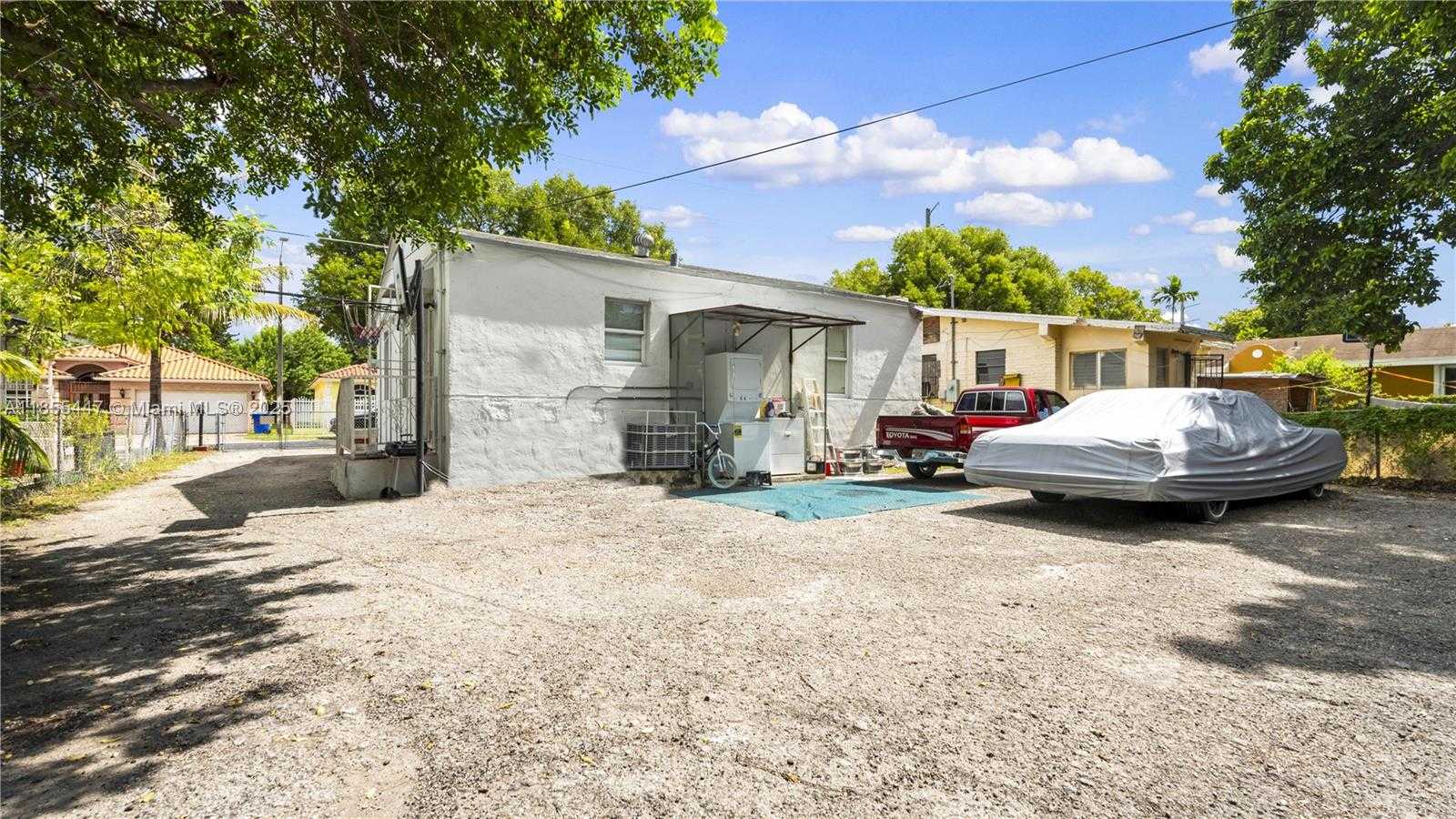 Small Image of 1554 NORTH WEST 58TH ST, Miami Number 19