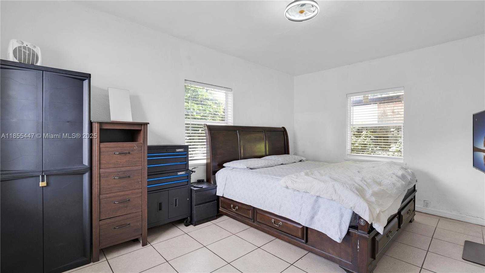Small Image of 1554 NORTH WEST 58TH ST, Miami Number 29