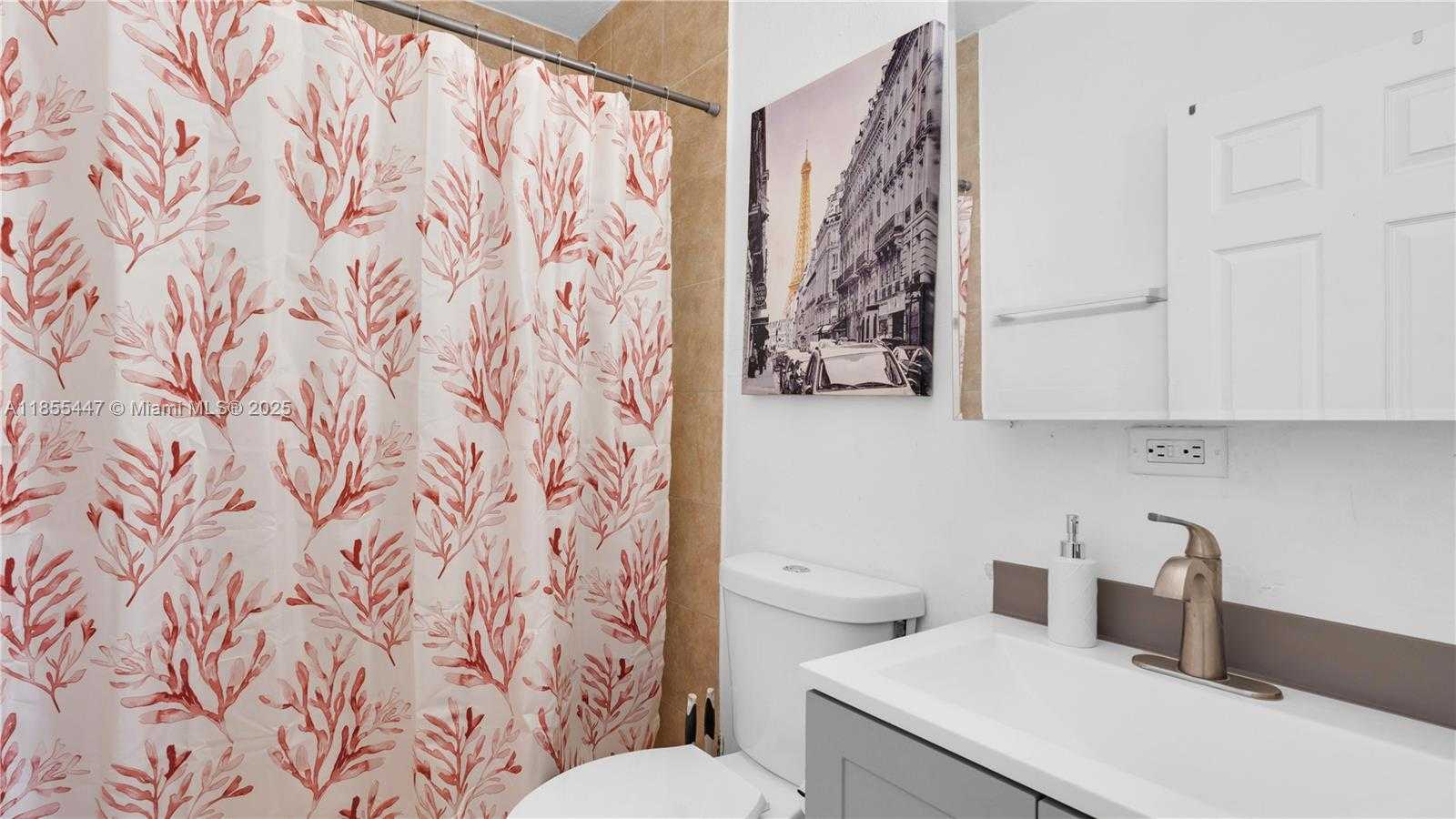Small Image of 1554 NORTH WEST 58TH ST, Miami Number 35