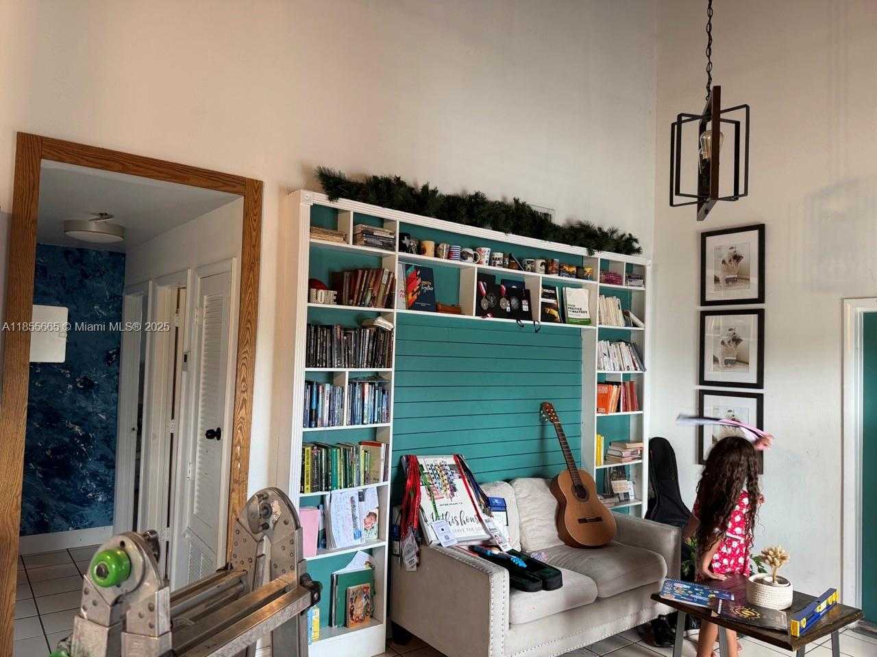 Small Image of 1801 GARDENIA RD, Fort Lauderdale Number 18