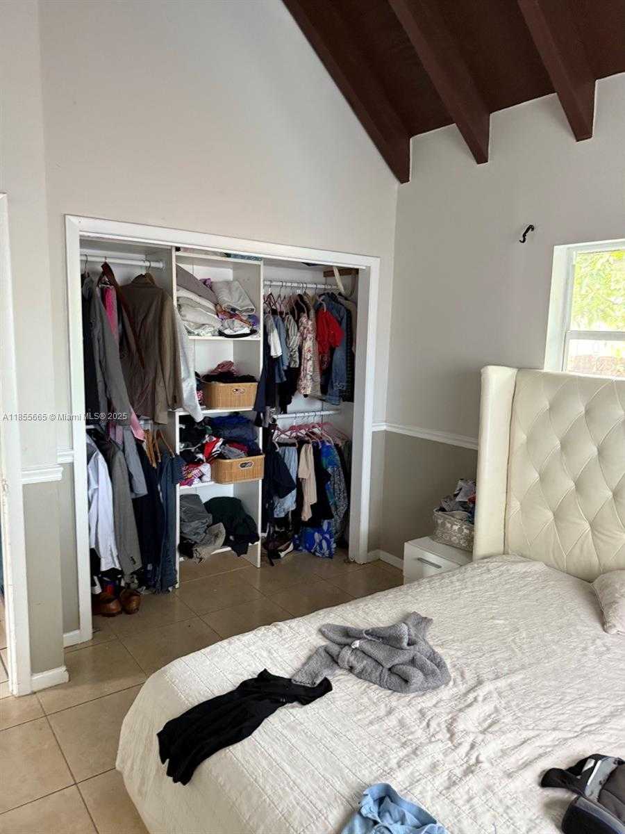 Small Image of 1801 GARDENIA RD, Fort Lauderdale Number 22
