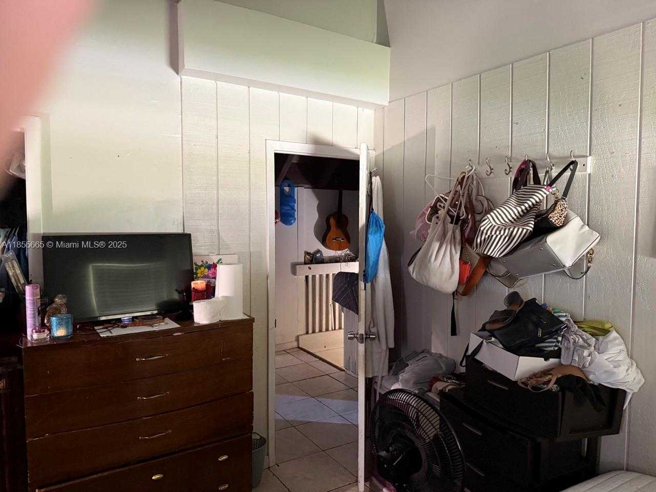 Small Image of 1801 GARDENIA RD, Fort Lauderdale Number 26
