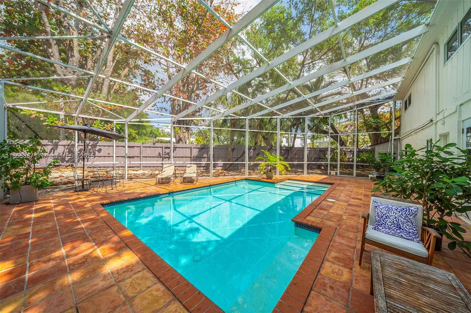 Small Image of 3586 MAIN HWY #3, Coconut Grove Number 52