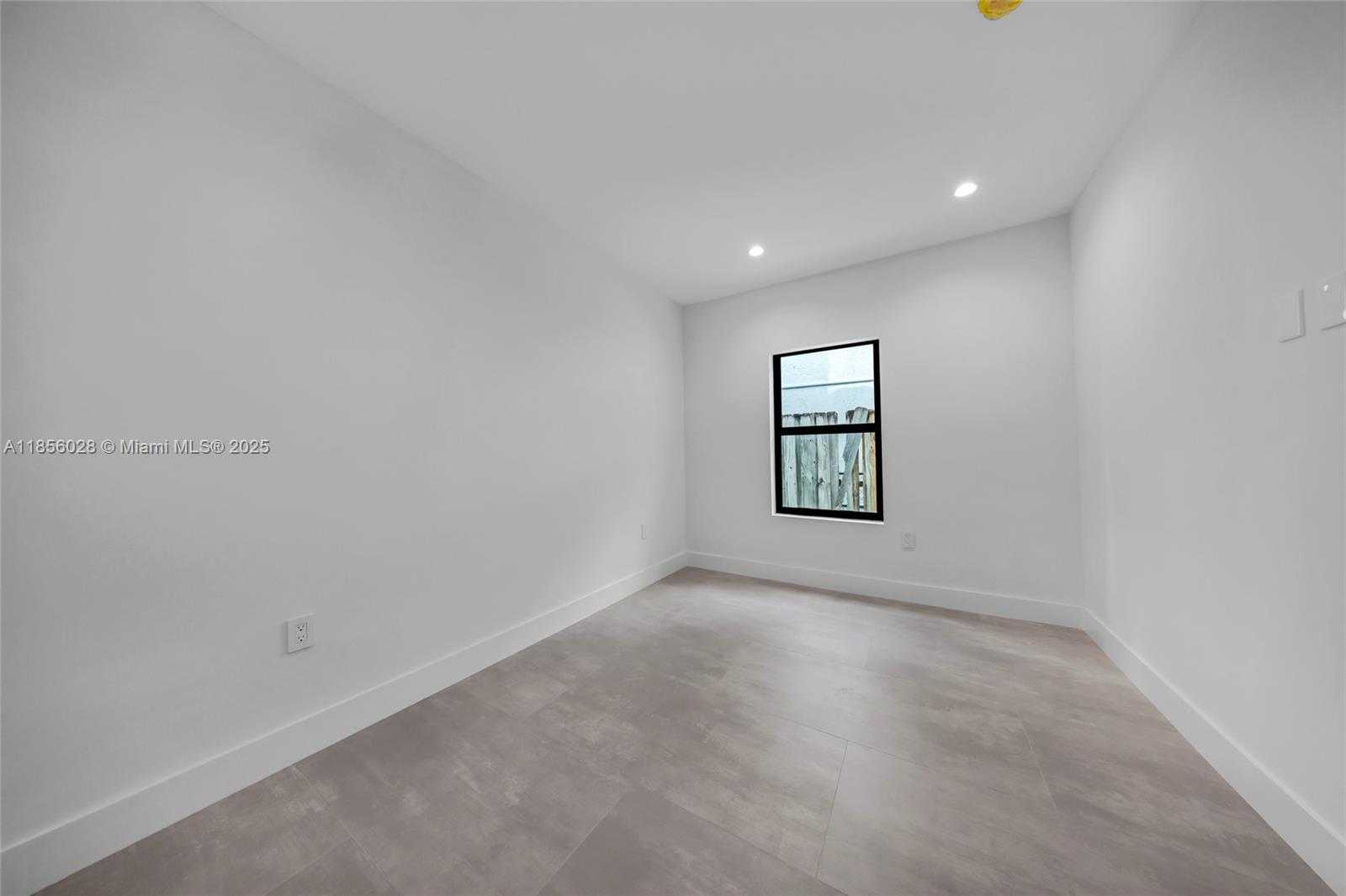 Small Image of 2151 NORTH WEST 1ST TER, Miami Number 17