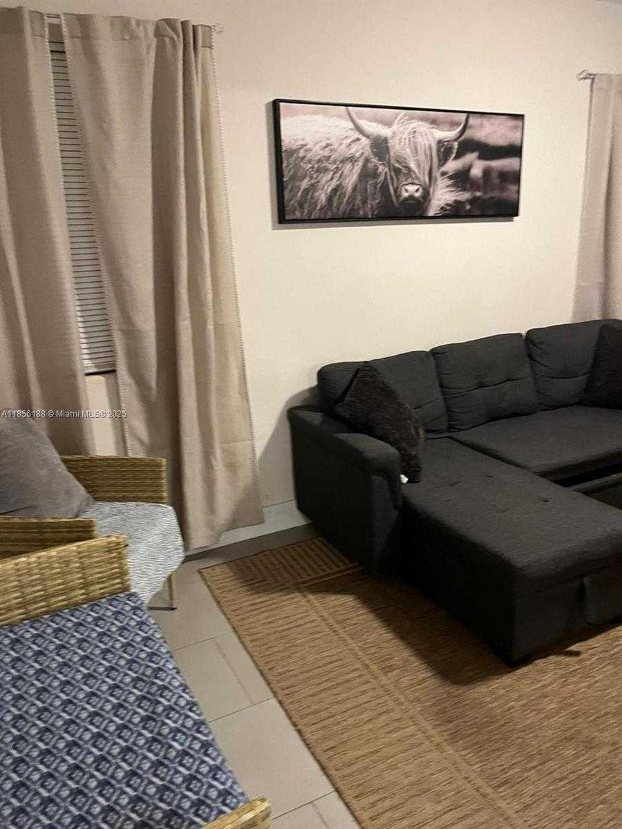 Small Image of 1625 FLETCHER ST, Hollywood Number 31