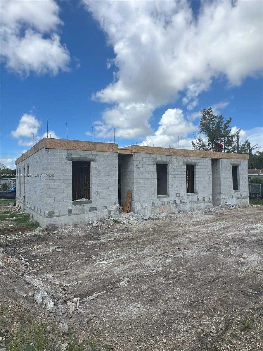 Small Image of 564 NORTH WEST 12TH ST, Florida City Number 12