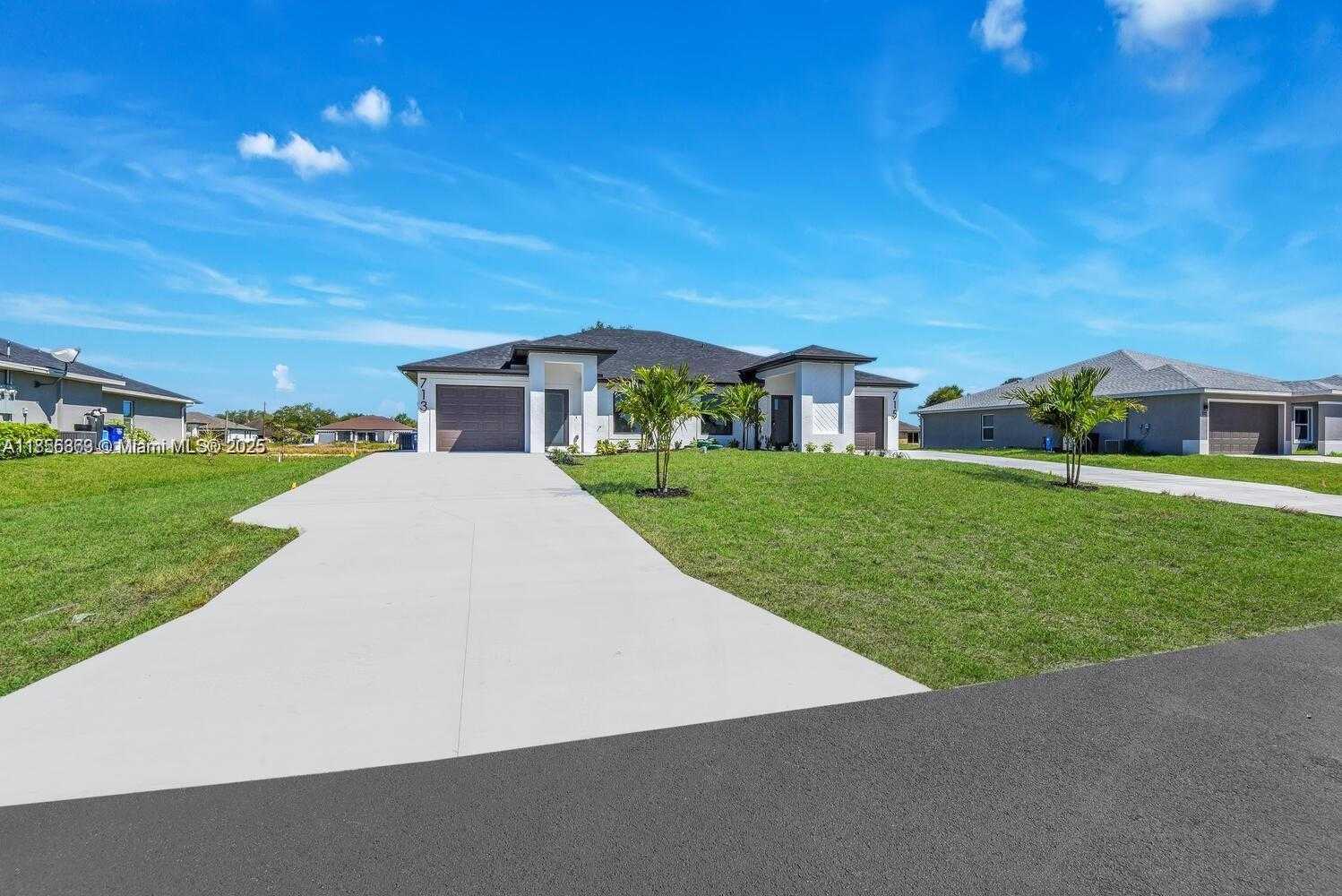 Small Image of 4745 13TH ST SW, Lehigh Acres Number 2