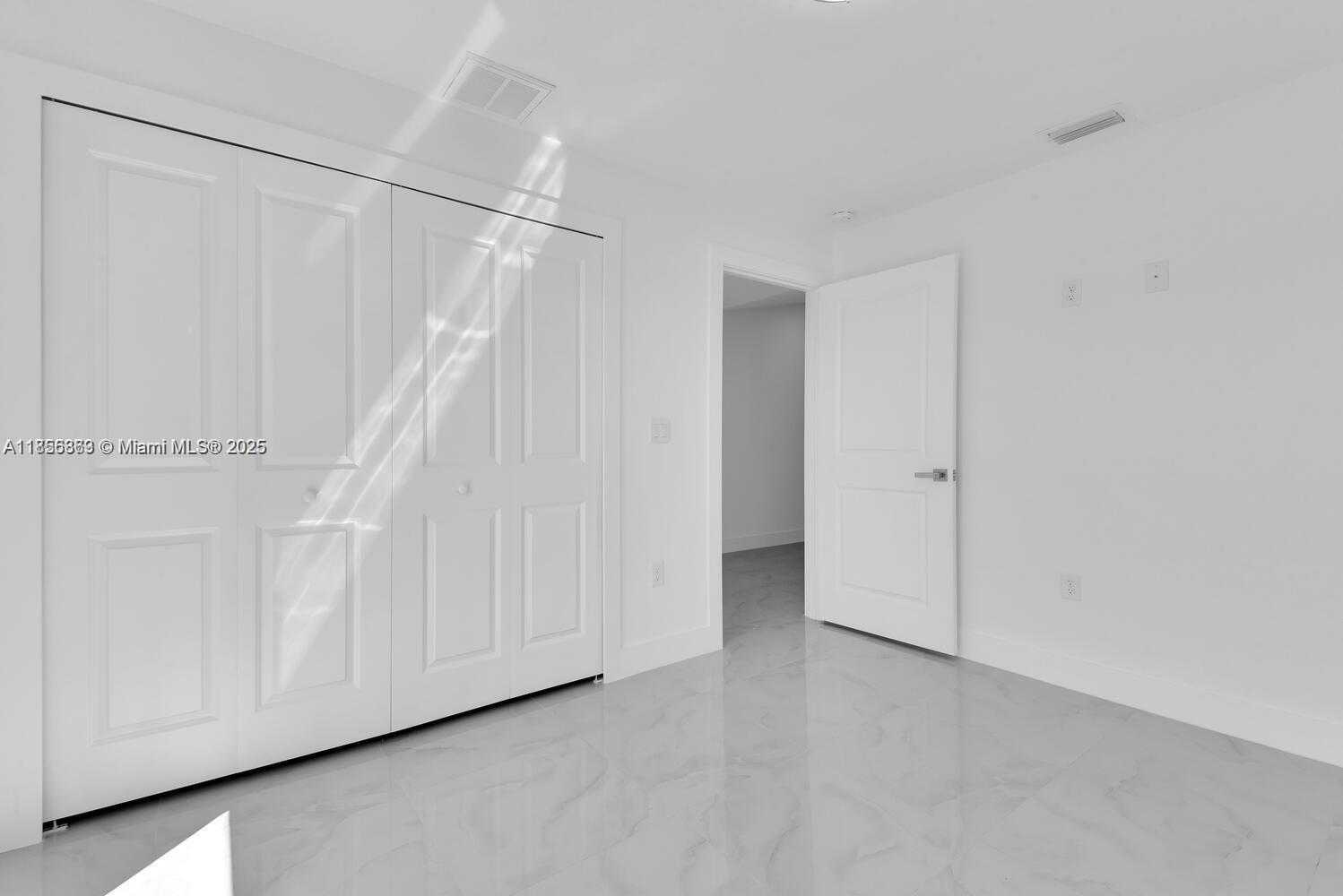 Small Image of 4745 13TH ST SW, Lehigh Acres Number 26