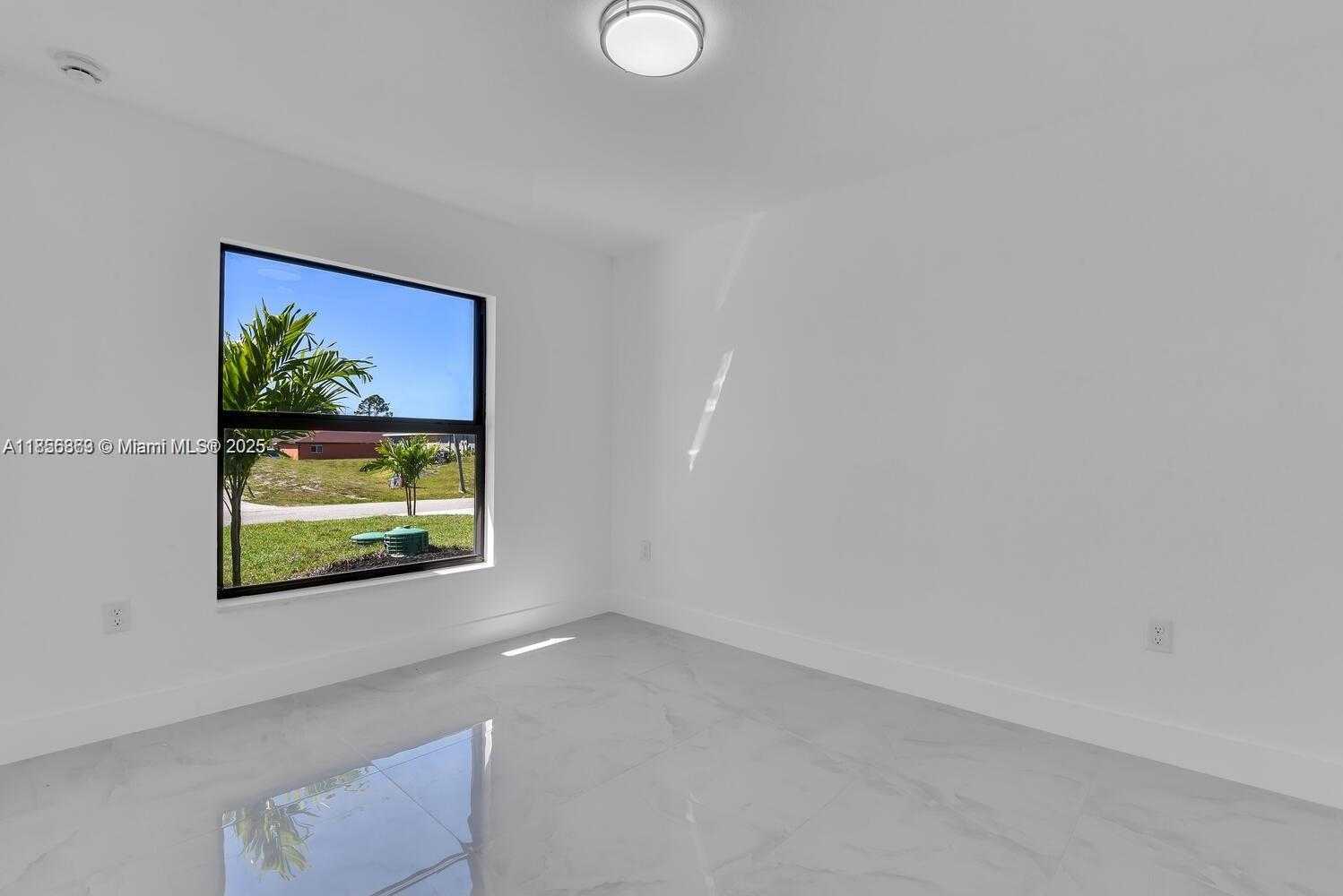 Small Image of 4745 13TH ST SW, Lehigh Acres Number 36