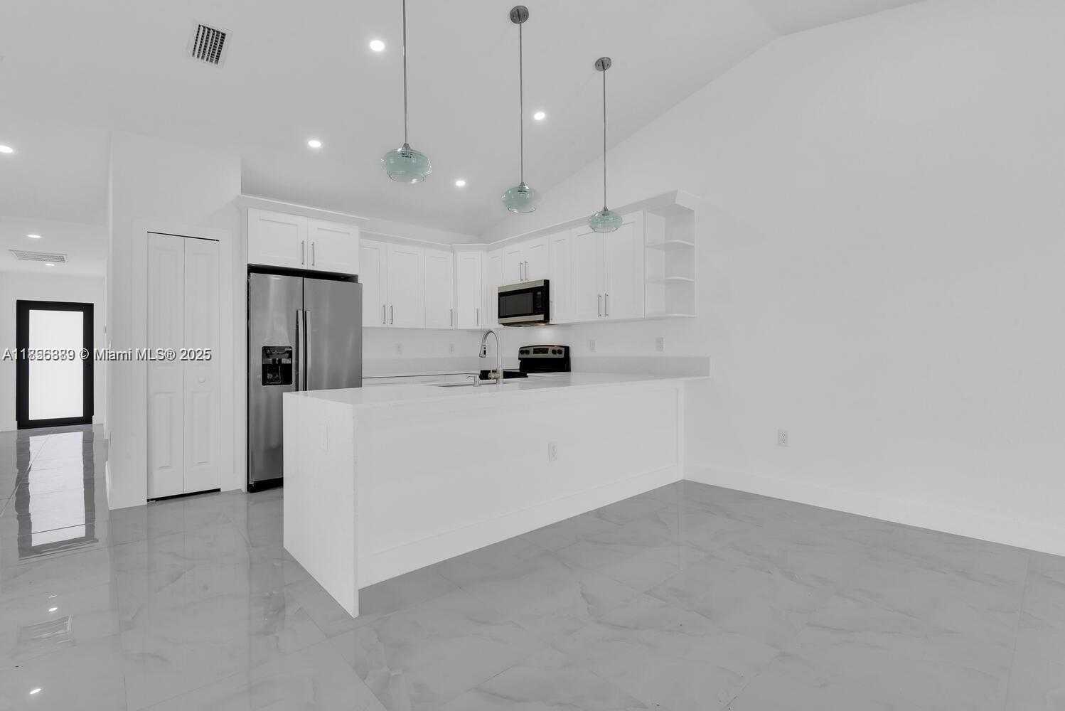 Small Image of 4754 14TH ST SW, Lehigh Acres Number 14