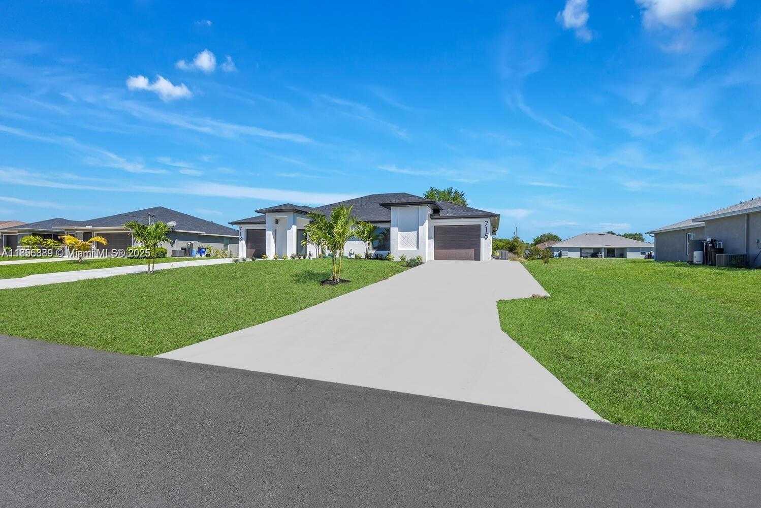 Small Image of 4754 14TH ST SW, Lehigh Acres Number 3