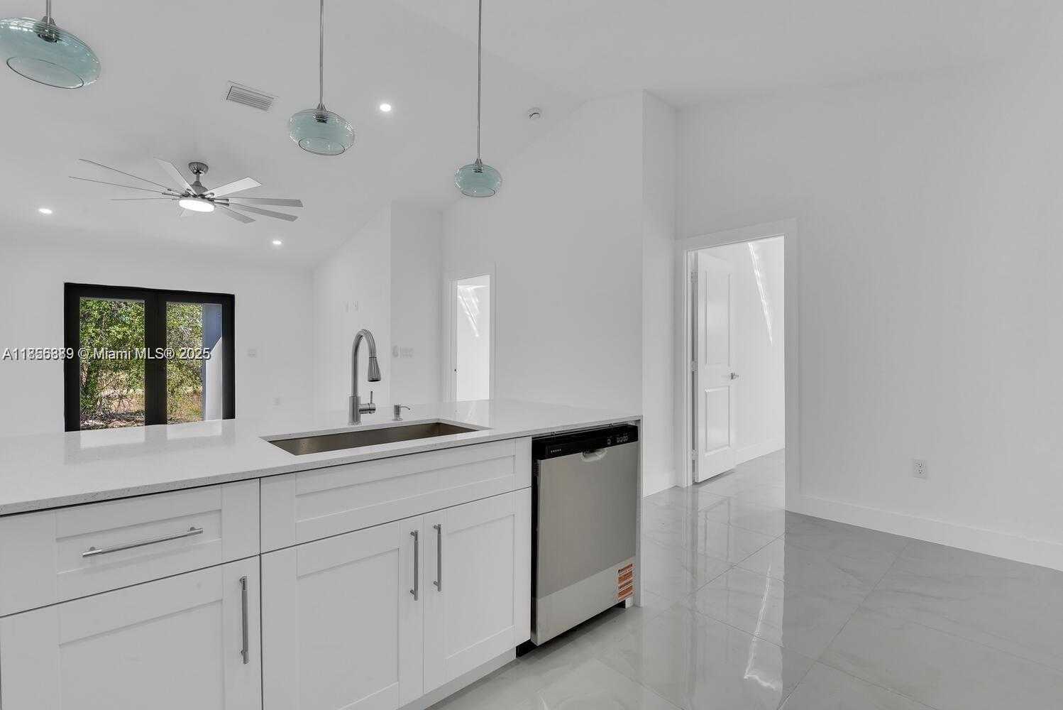 Small Image of 4754 14TH ST SW, Lehigh Acres Number 9