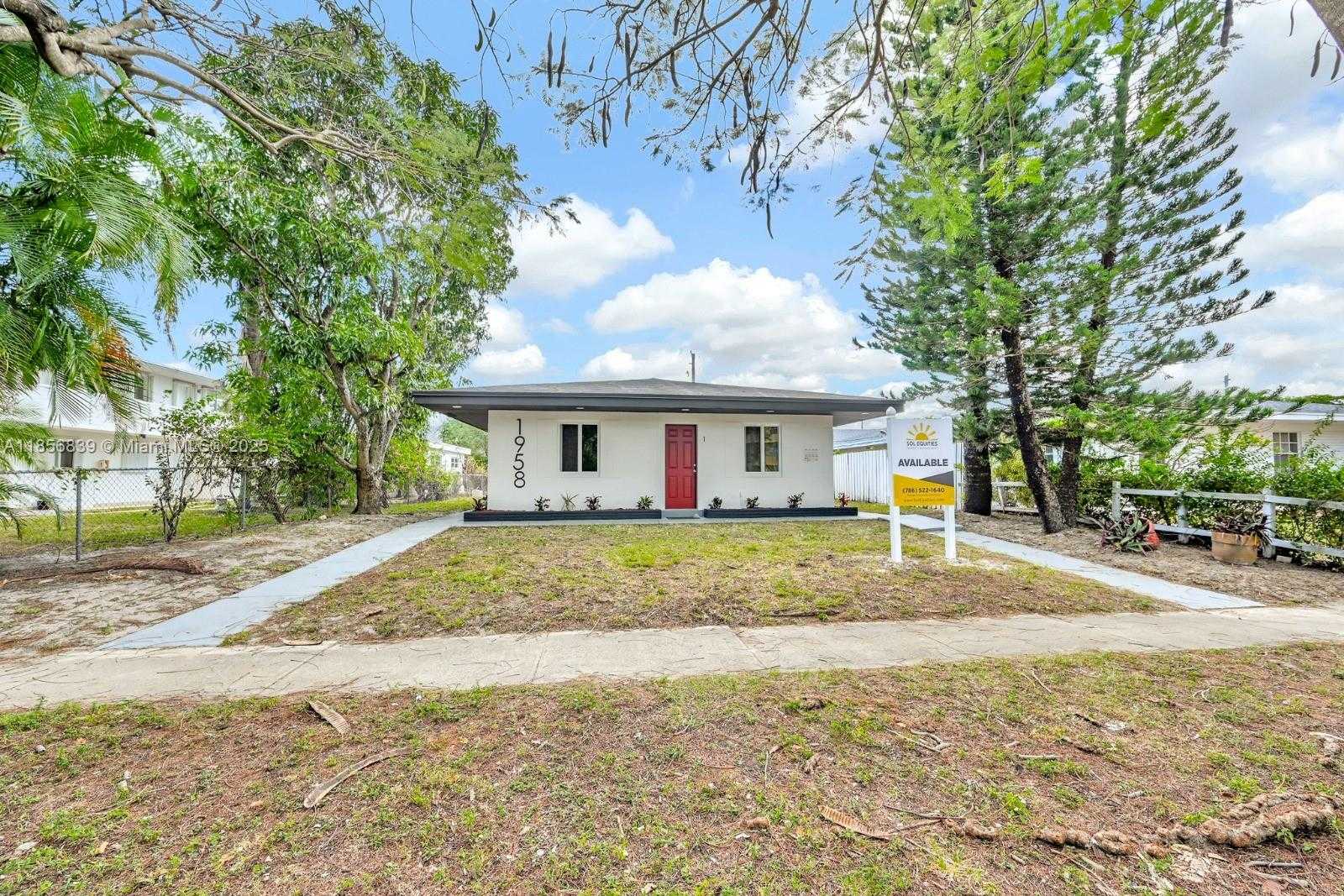 Small Image of 1958 NORTH EAST 172ND ST #4, North Miami Beach Number 8